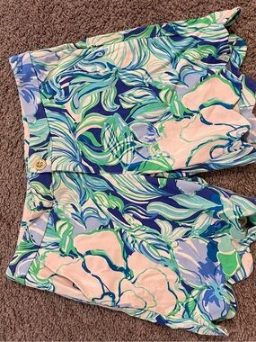 Lilly Pulitzer Navy, Mint & Pink Floral Scalloped Shorts